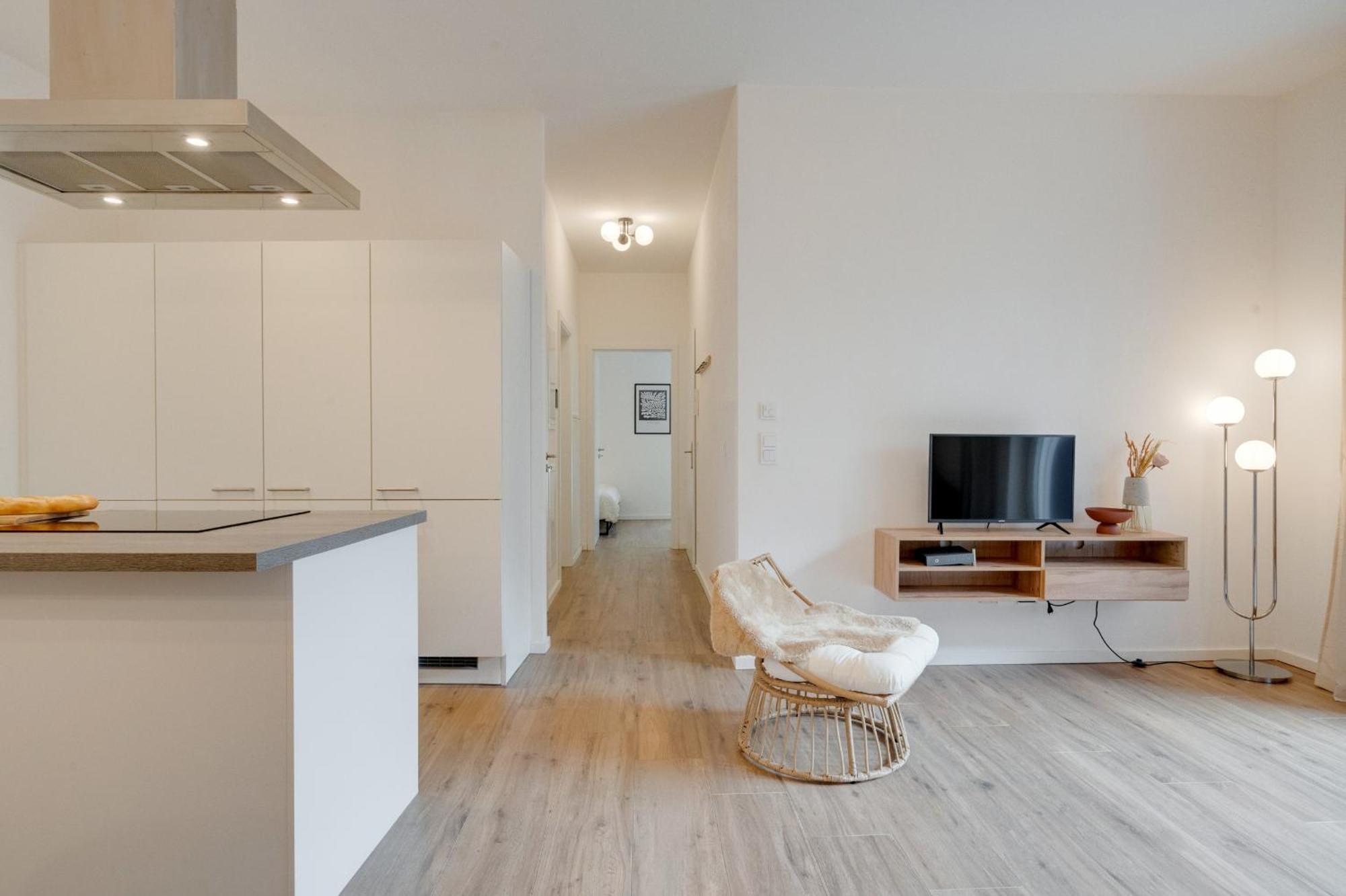 Neu-luxus Apartment-zentral In Altstadt-65-80qm Apartment *