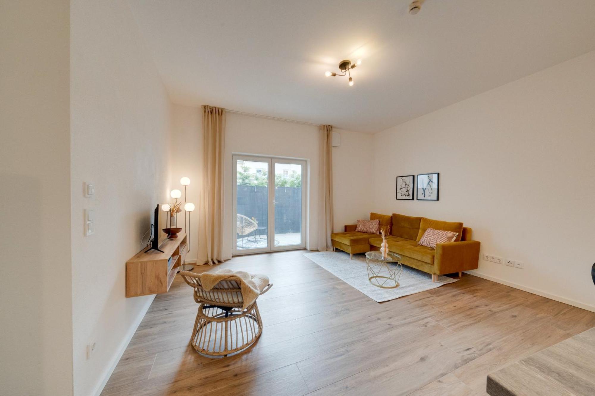 Apartment Neu-luxus Apartment-zentral In Altstadt-65-80qm *