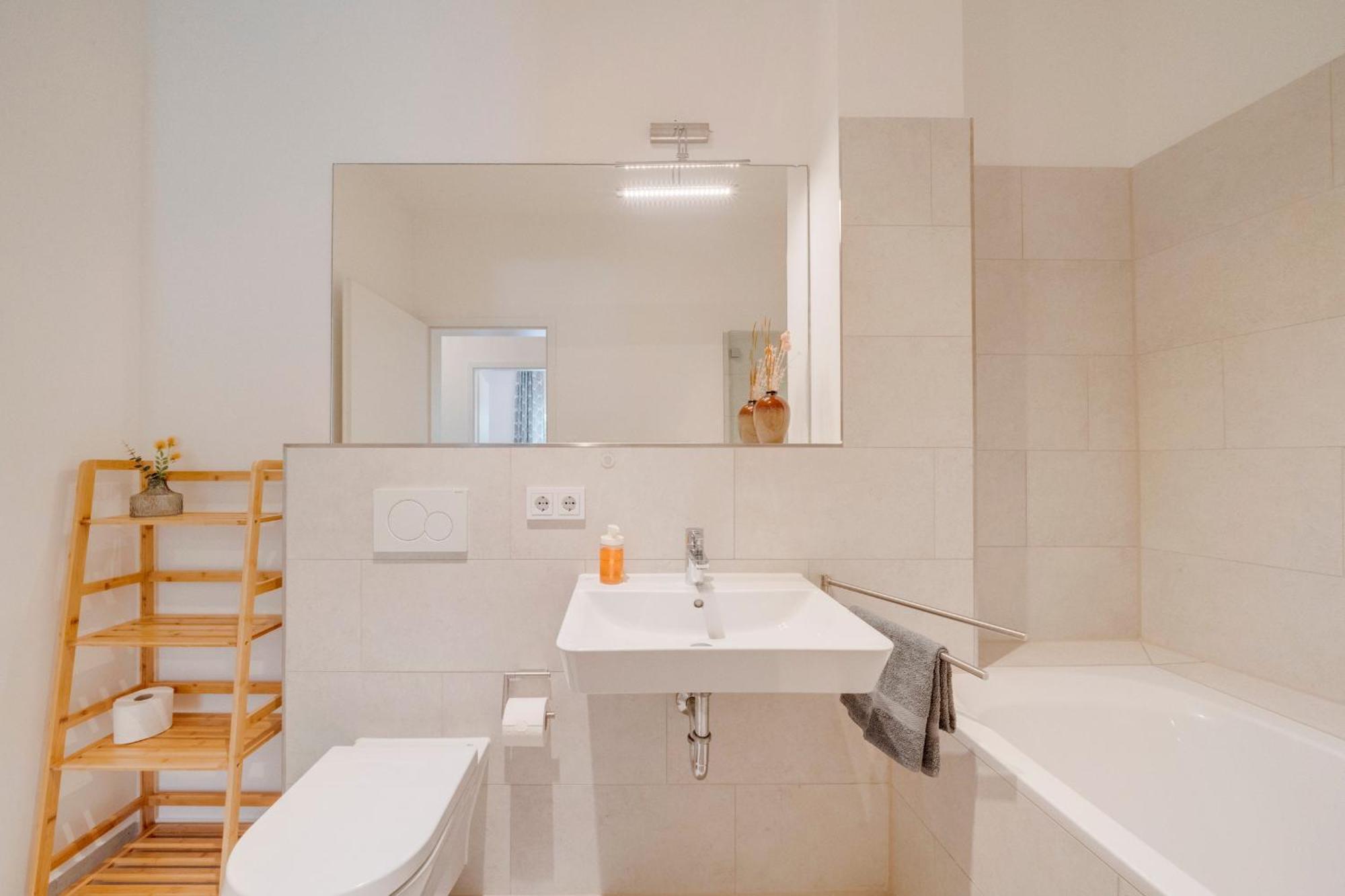 Apartment Neu-luxus Apartment-zentral In Altstadt-65-80qm *