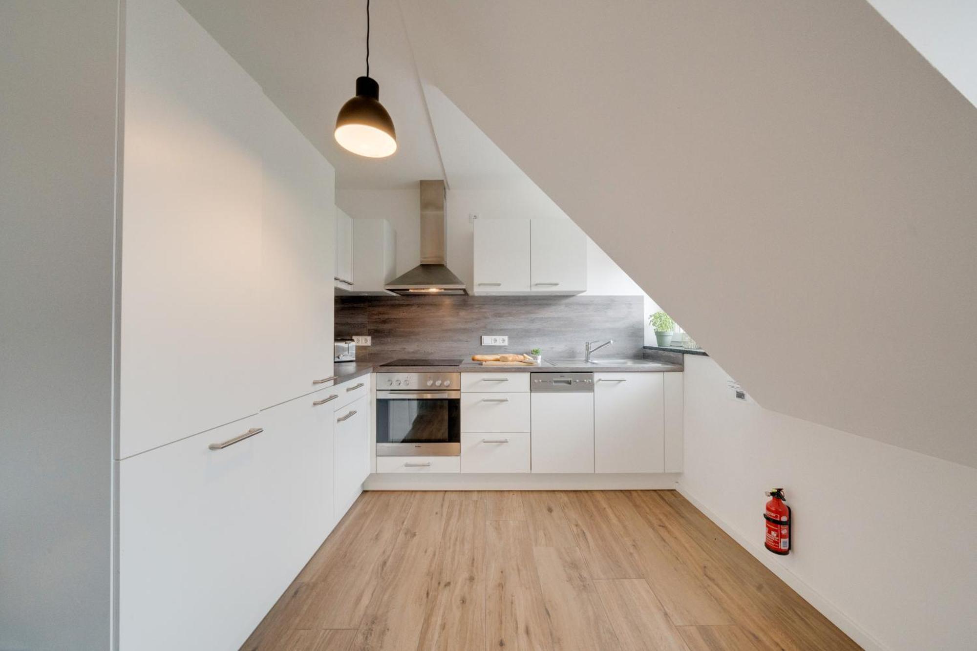Apartment Neu-luxus Apartment-zentral In Altstadt-65-80qm Augsburg