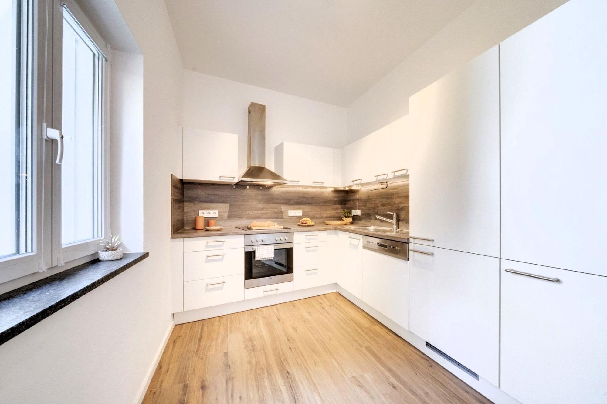 Neu-luxus Apartment-zentral In Altstadt-65-80qm * Augsburg