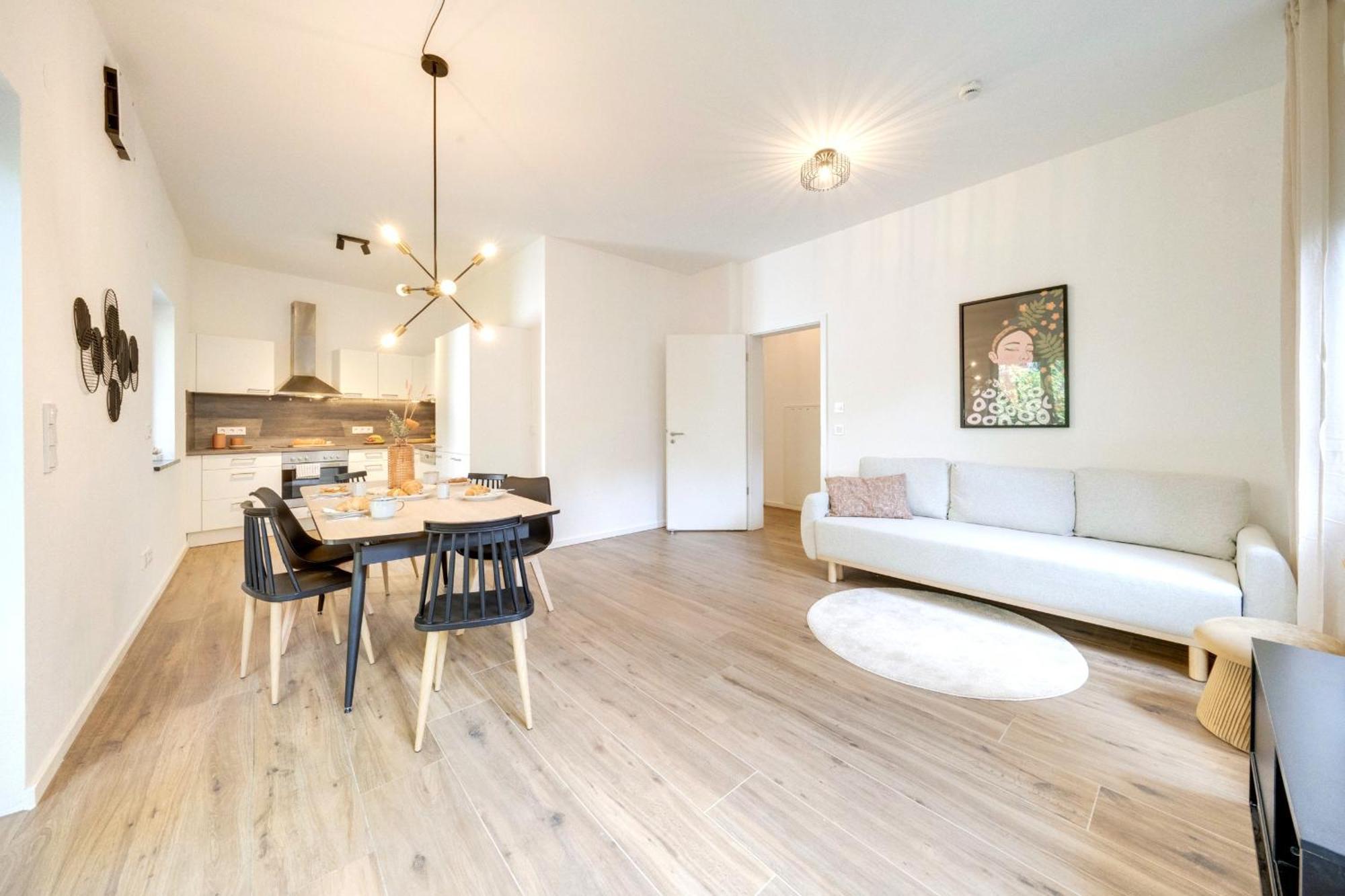 Neu-luxus Apartment-zentral In Altstadt-65-80qm *